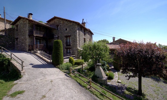 Vilallonga de Ter Apartment | Rural apartment Más Batlló for 2-5 people
