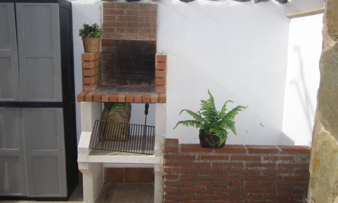 Fuentes de Leon House | Rural apartments Los Molinos - wooden house