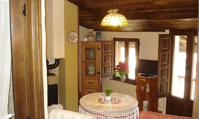 Mogarraz Apartment | Rural apartment Azahar for 4 people