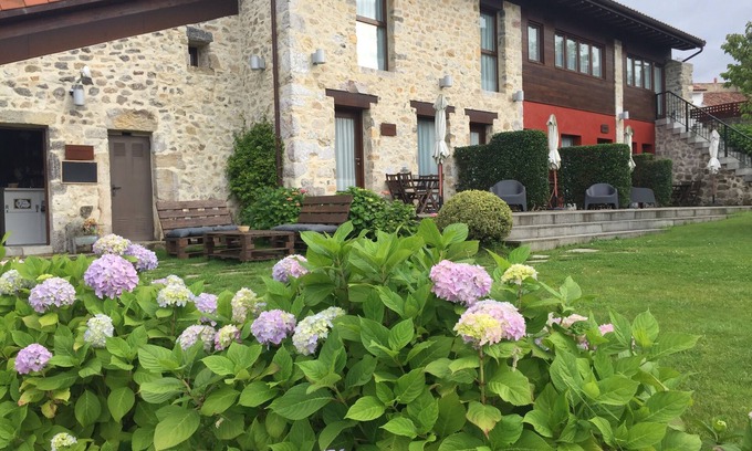 Naves Cottage | Rural apartment El Hospital de Villahormes for 4 people