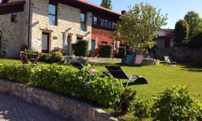 Naves Cottage | Rural apartment El Hospital de Villahormes for 4 people