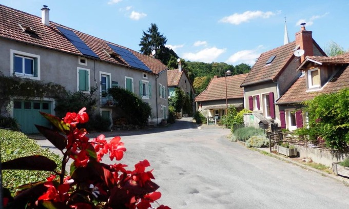 Broye House | Rural Cottage Les Eduens in the Morvan Park