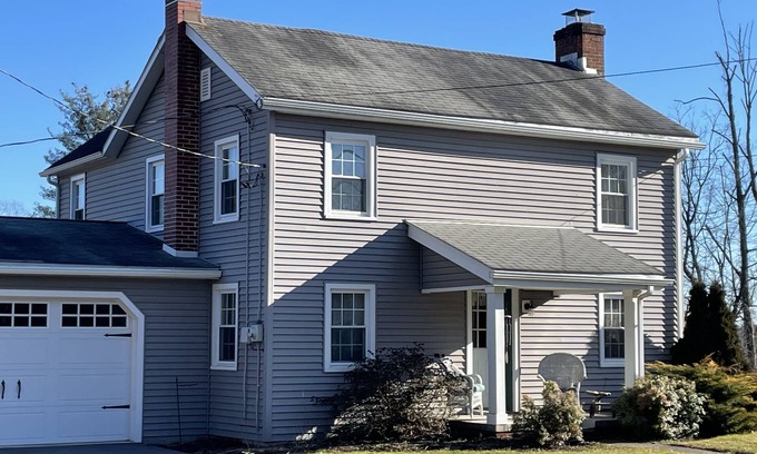 West Milton House | Rural cozy and quaint farmhouse with secluded patio and 15 minute drive to town.