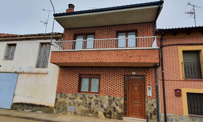 Gordoncillo Ski Chalet | RURAL ENVIRONMENT, land of fields and vineyards.GORDONCILLO