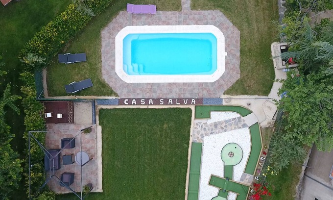 La Rinconada de la Sierra Cottage | Rural house Casa Salva, up to 16 people (groups) private pool and garden