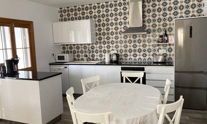El Peral Apartment | Rural Get-away Ideal for Outdoor Activities With Jacuzzi