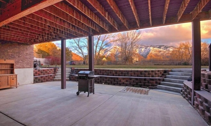Ogden Apartment | Rural Getaway 4-bedroom Basement Unit in Quiet Uintah