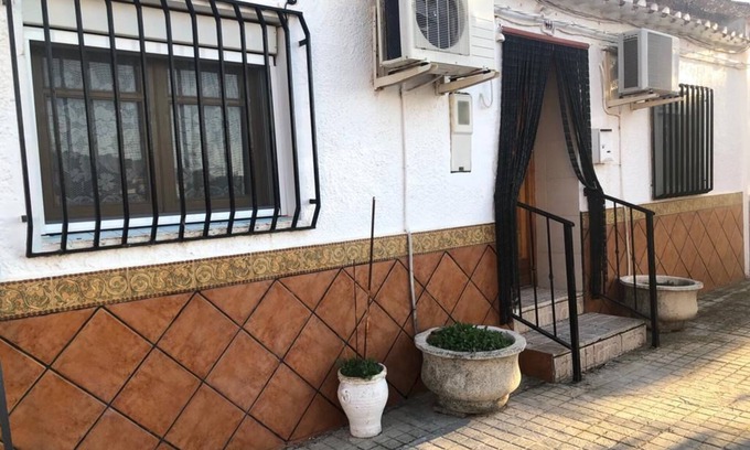 Ruidera House | Rural House with courtyard