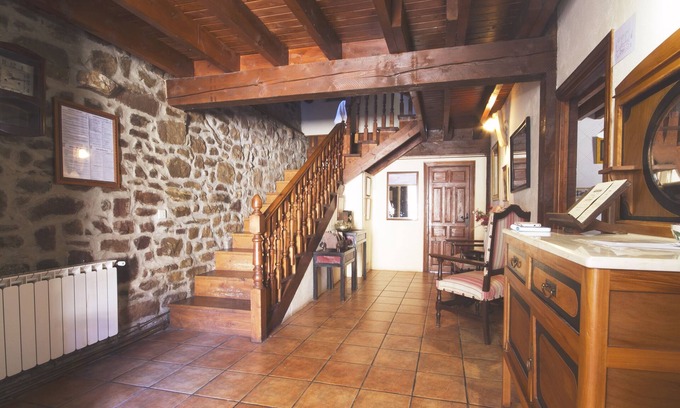 Reocin de los Molinos House | Rural House Pin de Lindas Rural Houses