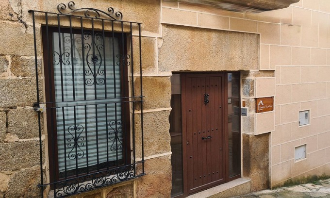 Torre de Don Miguel Cottage | Rural House Los Rios
