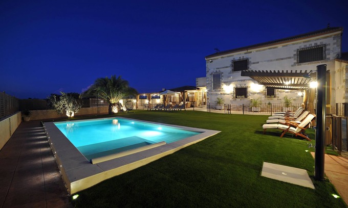Albarreal de Tajo Cottage | Rural house 5 * Grand Luxury in Toledo, Puy Du Fou
