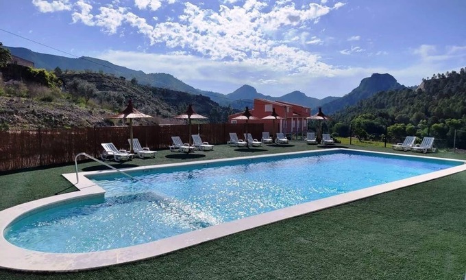 Vicorto Cottage | RURAL HOUSE C PUENTE DEL SEGURA