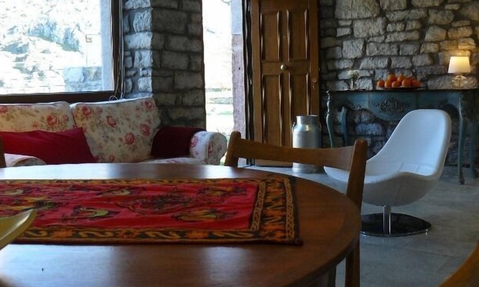 San Emiliano Cottage | Rural house (full rental) El Lucero de La Lecheria de Babia. San Emiliano