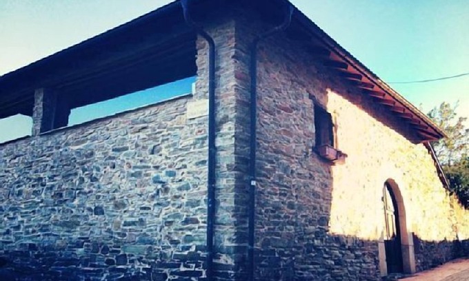 Ponferrada Cottage | Rural house (full rental) Pico del lugar for 8 people