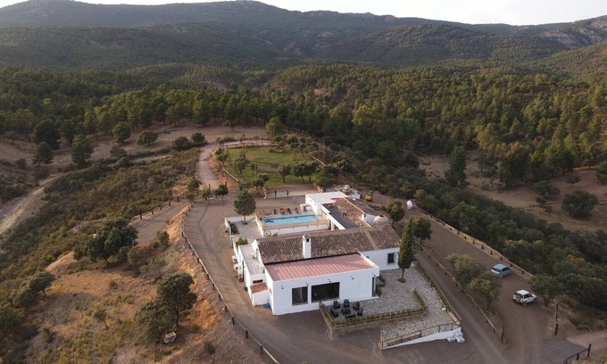 Santa Elena Cottage | Rural House in the Natural Park of Despeñaperros,