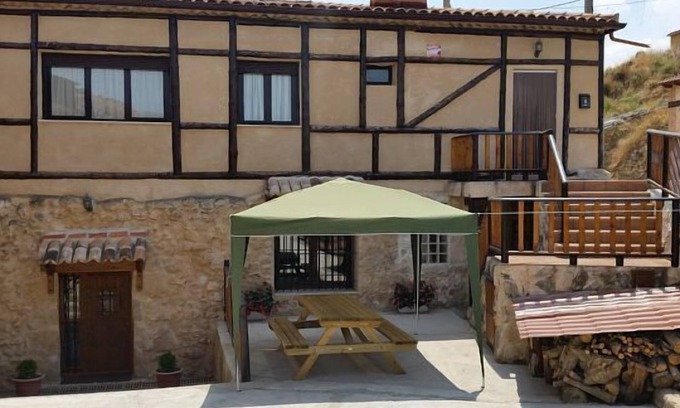 Curiel Cottage | Rural house Las Tercias de Curiel