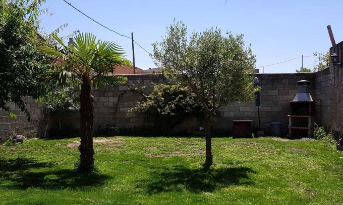 Ambel House | Rural House Villa de Ambel full rental. 300m2 only for you with garden and BBQ