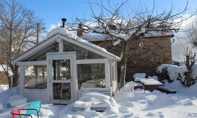 Abiada Cottage | Rural house with garden near small spa and summer pool on reservation