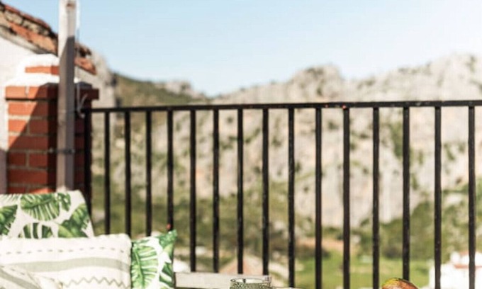 Montejaque House | Rural house with spectacular views