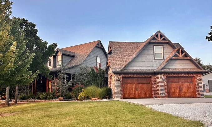 Cleveland County House | Rural Luxury Home down a quiet Country Road