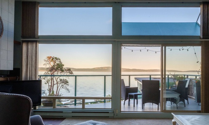 Yellow Point Condo | Rural Ocean View Condo on Vancouver Island