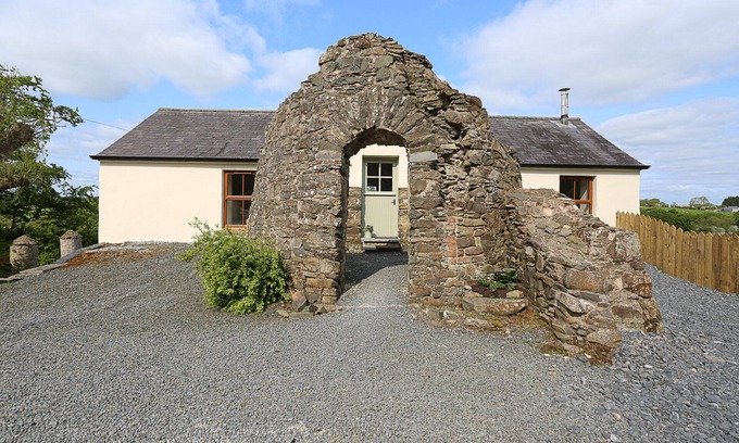 Newtownards House | Rural old Windmill Located in the Beautiful Northern Irish Countryside