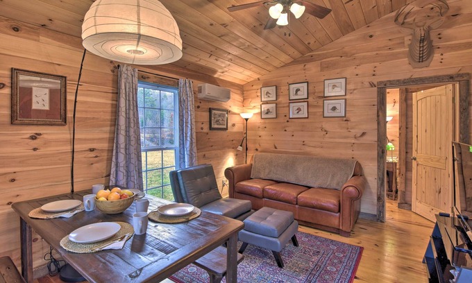 Bristol Cabin | Rural Retreat - 1 Mile to Holston River Weir Dam!