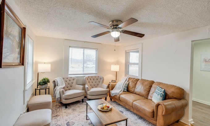 Bedford House | Rural Retreat Near Golf Courses in Ottawa Lake!
