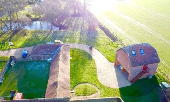 Hammerpot House | Rural Retreat with Sunset View