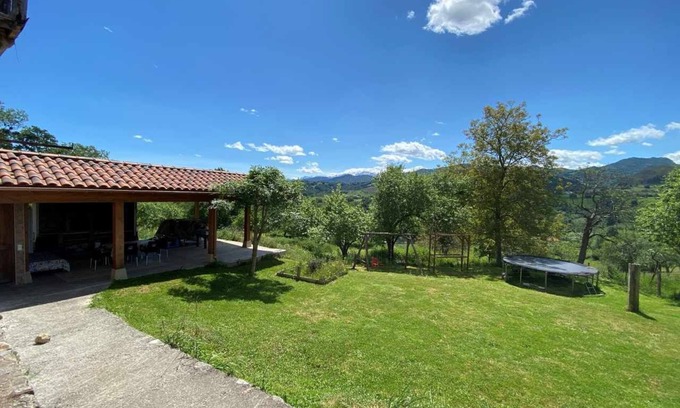 Soto de las Duenas House | RURAL TYPICAL ASTURIAS'S HOME