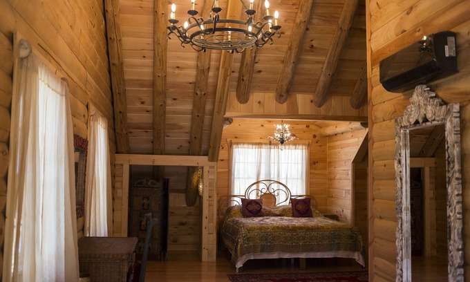 Lockwood Bed & Breakfast | Rustic Balcony Room in Log Home Surrounded by State Forest! 11 miles from Ithaca