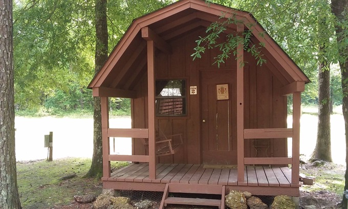 Murfreesboro Cabin | Rustic Cabin number 2 for a low price