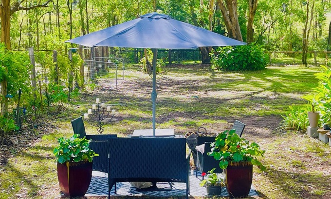 Coonabarabran Cottage | RUSTIC COZY MUD BRICK COTTAGE nUnique Cozy Quiet Place with Hot Tub & Fire Pit