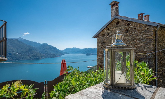 Semnago House | Rustic holiday home Dolce Vita