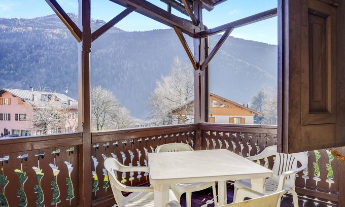 Ragoli Apartment | Rustic Holiday Apartment "The Grandma's old House"