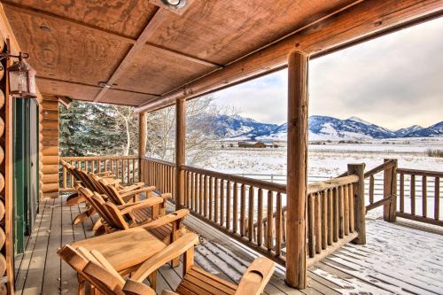 Livingston House | Rustic Livingston Home with Deck and Mtn Views!