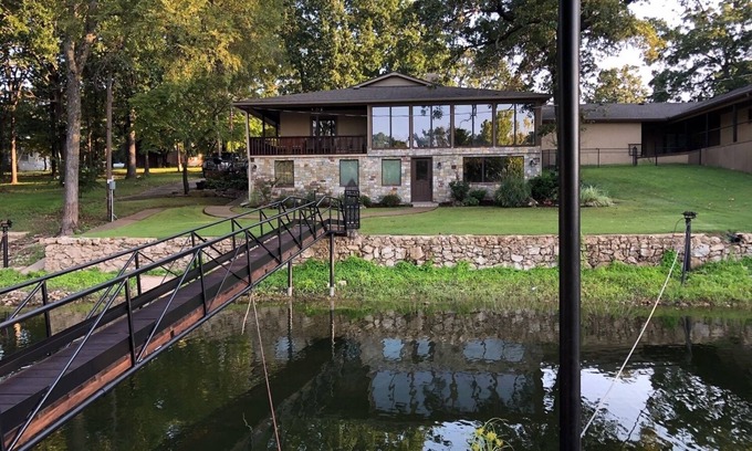 Afton House | Rustic Lodge House on Grand Lake