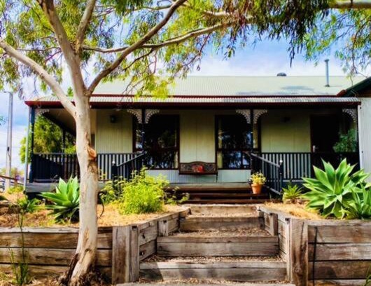 Gawler South Apartment | Rustic on 13th