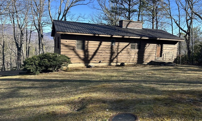 Black Mountain Cabin | Rustic & Peaceful Cabin with Beautiful Views