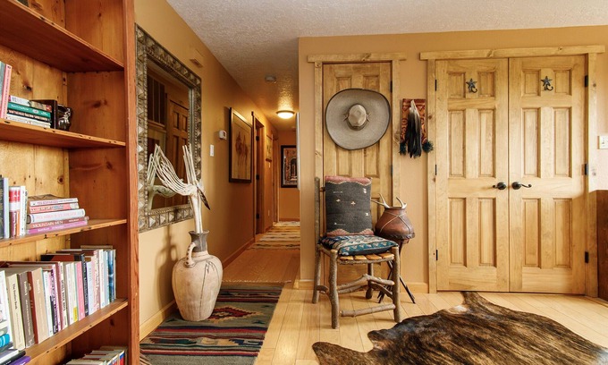 Eldorado at Santa Fe House | Rustic Ranch Retreat
