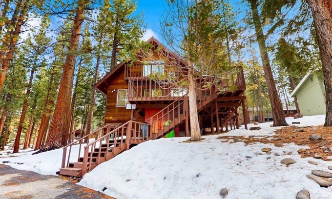 Montgomery Estates Cabin | Rustic Tahoe Cabin with Upgraded Decor