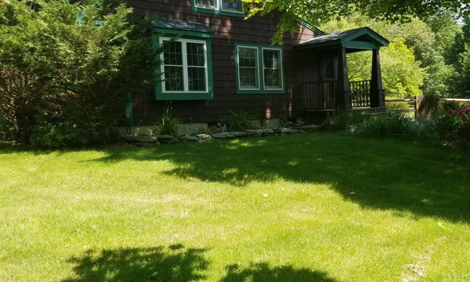 Bridgewater House | Rustic Three bedroom , 2 full bath Bungalow