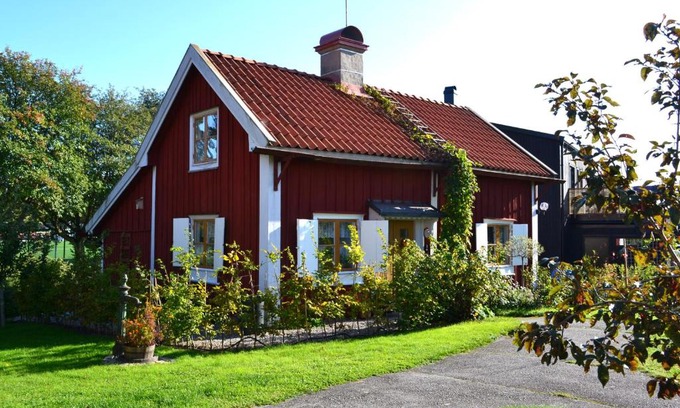Orebro House | Rustik gäststuga med lantlig känsla nära Örebro city