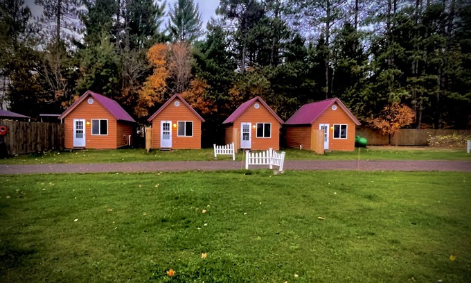 Michigamme Apartment | Ruth Lake Resort Cabin # 4