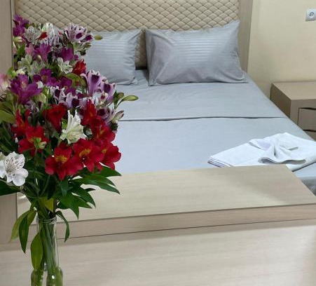 Yerevan House | Ruz & Arian Near Zvartnots Airport