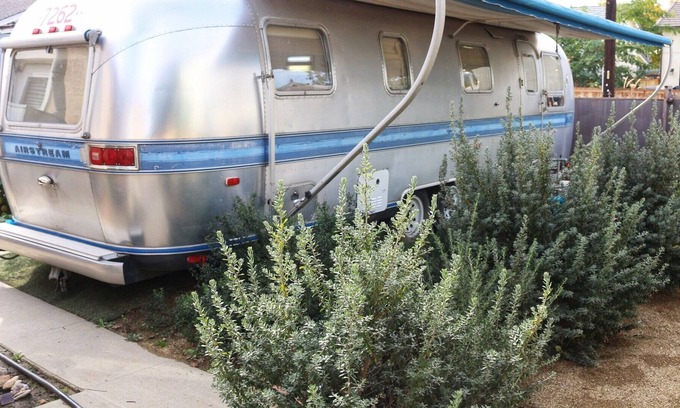 Harbor House | RV AIRSTREAM TINY LIVING BY LONG BEACH AIRPORT