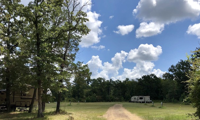 Athens RV Rental | RV Site with Full Hookups on Private Campground