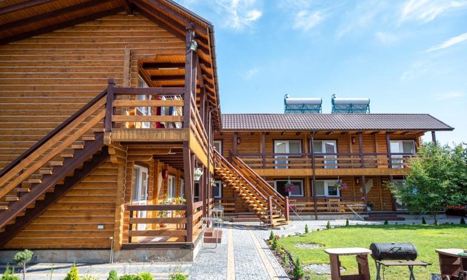 Molodizhne Hotel | Rybatska 7
