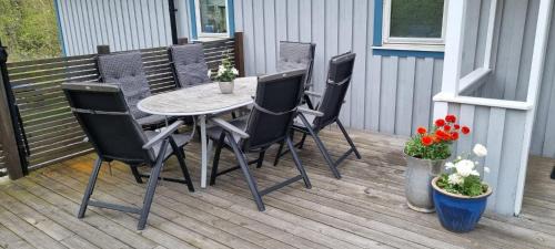 Brastad House | Rymligt sommarhus i Lahälla med 400 meters gångväg till havet