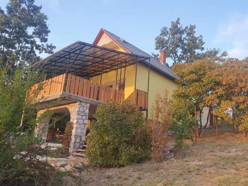 Cserepfalu House | Sárga Liliom Vendégház
